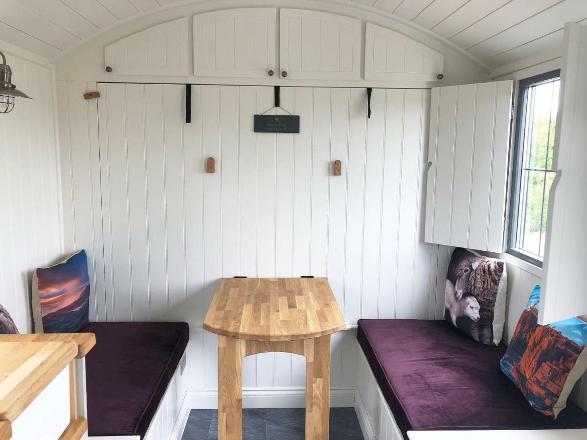 The Shepherds Hut Villa Lonmore Kültér fotó